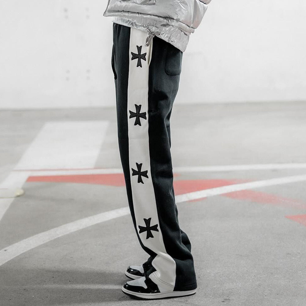 Cross Contrast Print Pocket Flared Trousers